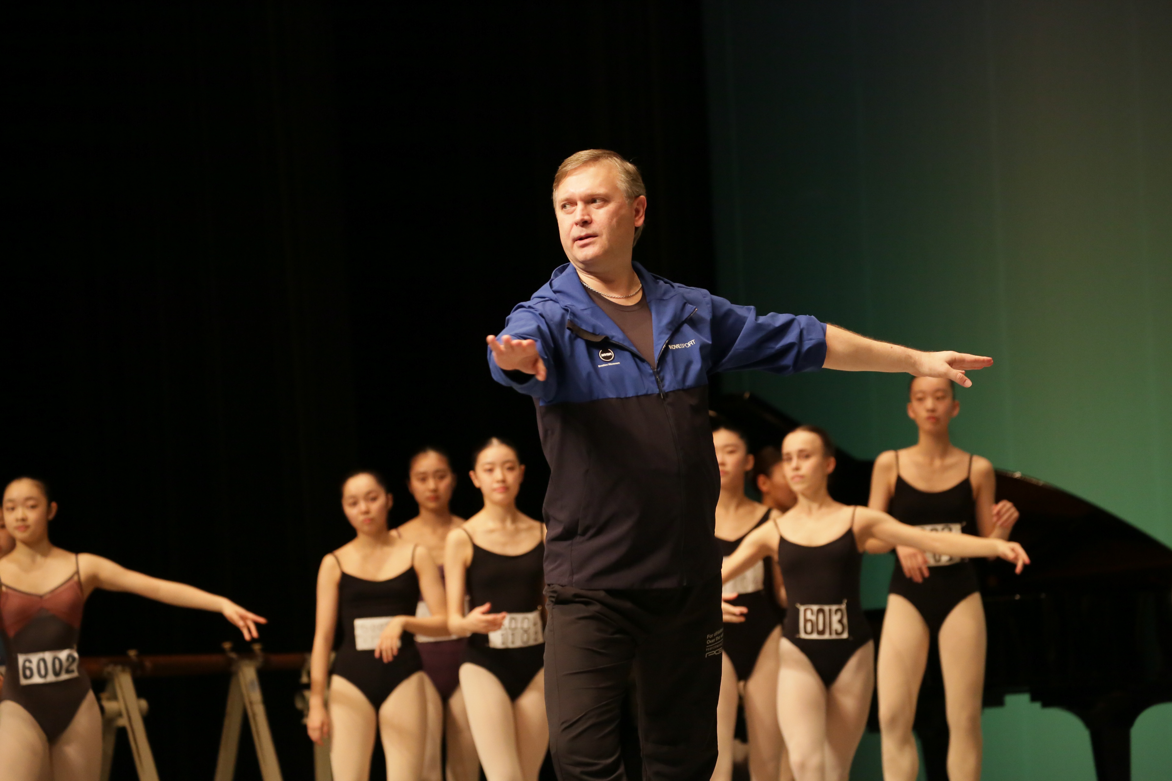 真剣なまなざし